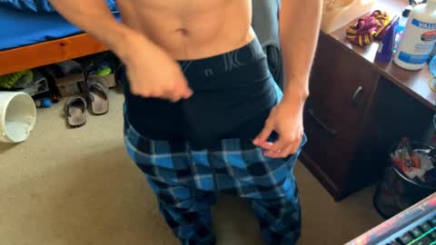 Alessandro online show from December 2025 08:16:02 PM