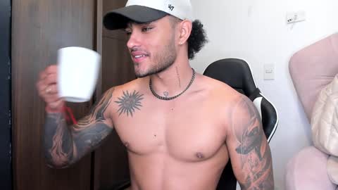 Alessandro Vanni online show from December 2024 01:07:02 PM