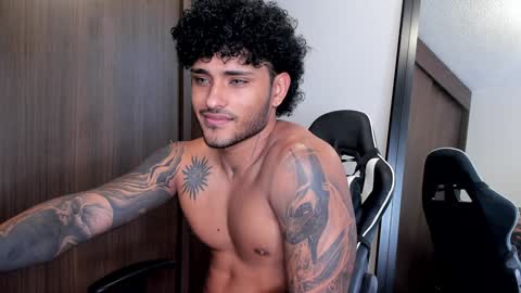 Alessandro Vanni online show from December 2024 04:46:02 PM