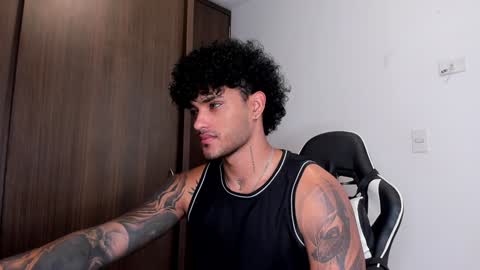 Alessandro Vanni online show from January 2025 12:19:02 PM