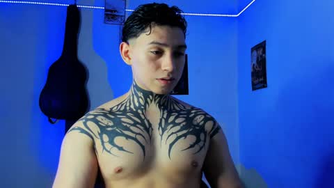 Alessandro online show from January 2025 11:58:02 PM