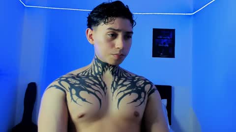 Alessandro online show from February 2025 01:02:02 AM