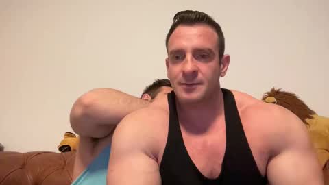 Alessandrobuilder online show from March 2025 11:05:02 PM