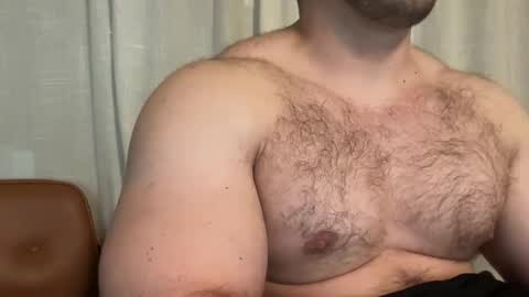 Alessandrobuilder online show from December 2025 11:54:01 PM