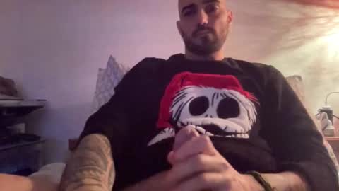 alessandromori91 online show from February 2026 10:28:01 PM