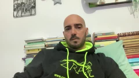 alessandromori91 online show from April 2026 08:20:02 PM