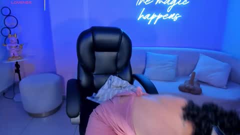 ALESSA ROMERO  online show from October 2025 07:24:02 PM