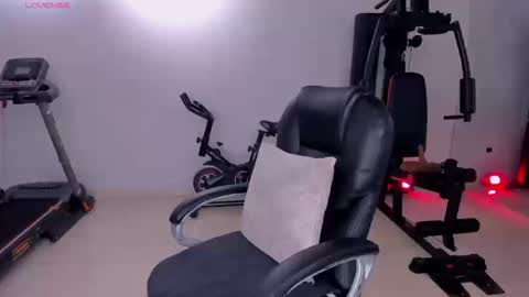 ALESSA ROMERO  online show from March 2026 08:03:01 PM