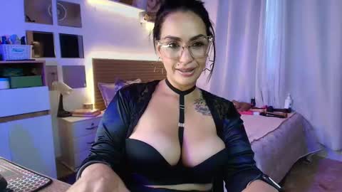 alessia online show from April 2026 08:26:02 PM