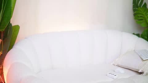  Alessia  online show from March 2026 10:17:02 PM