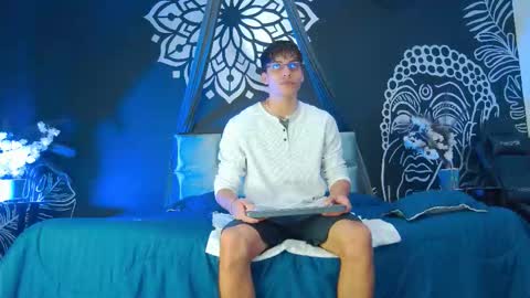 Alessio online show from January 2026 12:07:02 PM