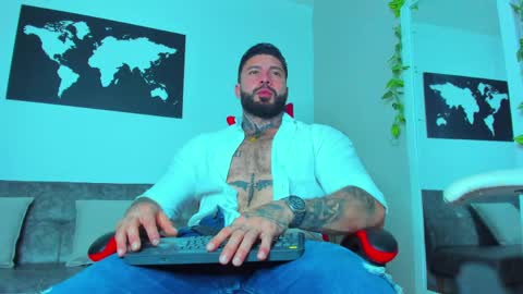 Aless Rose online show from April 2026 08:25:02 PM