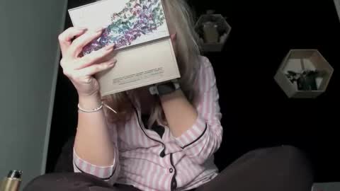 alesys69 online show from February 2026 12:34:02 AM