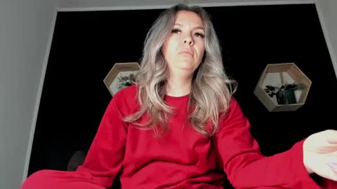 alesys69 online show from April 2026 08:54:01 PM