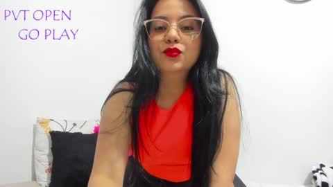 Snapshot of aleteacher chatting on January 2025 07:39:01 PM Alejandra online show from January 2025 07:39:01 PM
