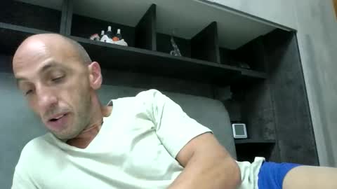 Snapshot of alex120475 chatting on September 2025 10:03:02 PM alex120475 online show from September 2025 10:03:02 PM