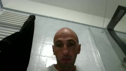 Snapshot of alex120475 chatting on October 2025 09:15:01 AM alex120475 online show from October 2025 09:15:01 AM