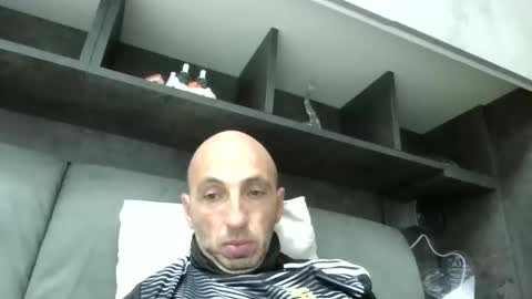 Snapshot of alex120475 chatting on October 2025 09:04:02 PM alex120475 online show from October 2025 09:04:02 PM