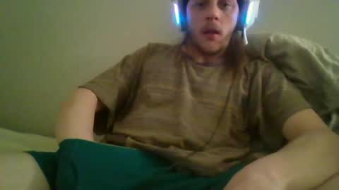 Snapshot of alex69tt chatting on January 2025 08:10:02 AM jointlover online show from January 2025 08:10:02 AM