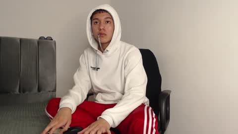 Snapshot of alex__lover chatting on December 2024 02:21:01 AM Owen online show from December 2024 02:21:01 AM