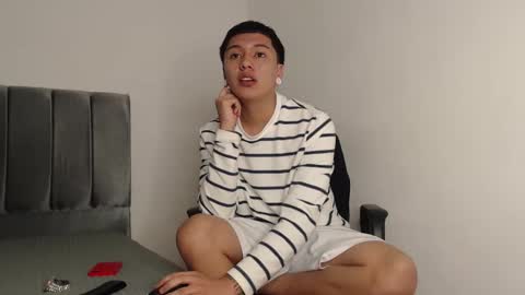 Snapshot of alex__lover chatting on December 2024 04:26:01 AM Owen online show from December 2024 04:26:01 AM