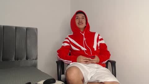 Snapshot of alex__lover chatting on December 2024 04:51:02 AM Owen online show from December 2024 04:51:02 AM