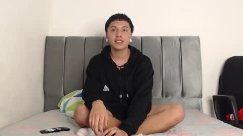 Snapshot of alex__lover chatting on January 2025 12:55:02 AM Owen online show from January 2025 12:55:02 AM