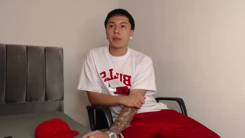 Snapshot of alex__lover chatting on February 2025 02:58:01 AM Owen online show from February 2025 02:58:01 AM