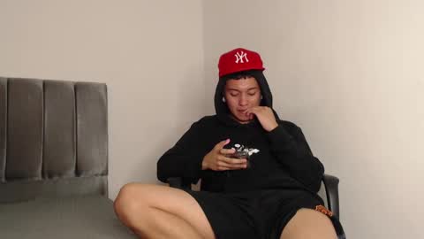 Snapshot of alex__lover chatting on February 2025 05:15:02 AM Owen online show from February 2025 05:15:02 AM