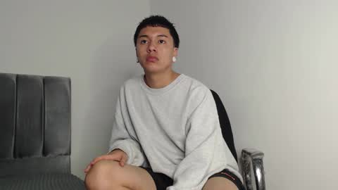 Snapshot of alex__lover chatting on October 2025 07:23:01 PM Owen online show from October 2025 07:23:01 PM