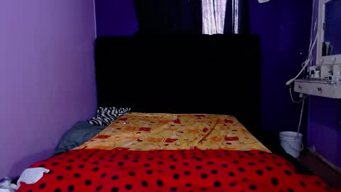 perseuz online show from February 2025 08:05:02 PM