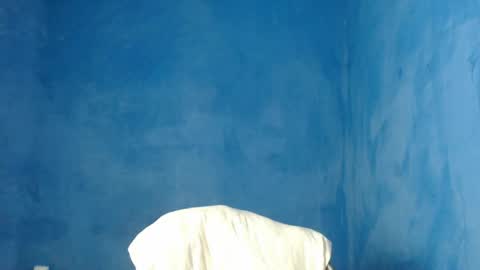 Snapshot of alex_blu chatting on May 2026 12:23:01 PM Alex online show from May 2026 12:23:01 PM