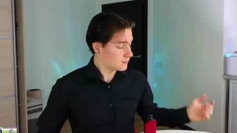 Snapshot of alex_candy_pump chatting on December 2024 07:05:01 PM FAVORITE online show from December 2024 07:05:01 PM