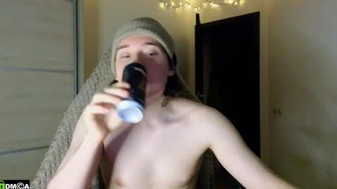 FAVORITE online show from January 2026 05:17:01 PM