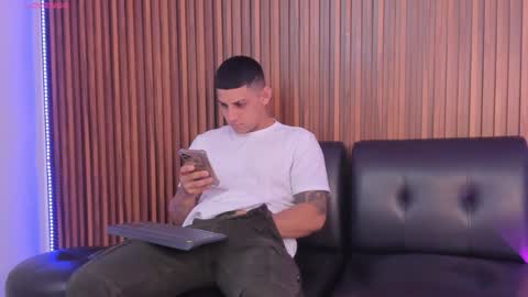 alex online show from January 2026 12:31:02 PM