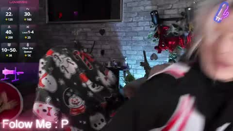 alex_howell online show from March 2025 08:40:01 PM