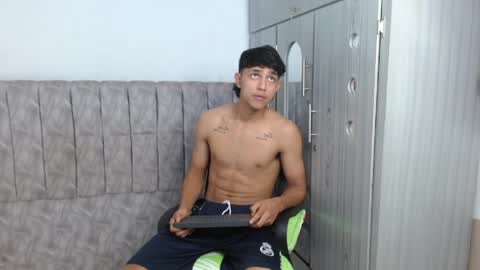 Snapshot of alex_martin47 chatting on May 2026 09:11:02 PM alex online show from May 2026 09:11:02 PM