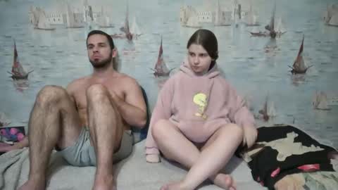 Snapshot of alex_sarah_sex chatting on October 2025 07:33:02 PM Alex and Sarah online show from October 2025 07:33:02 PM