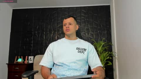 Alex Towers online show from March 2026 03:33:01 PM