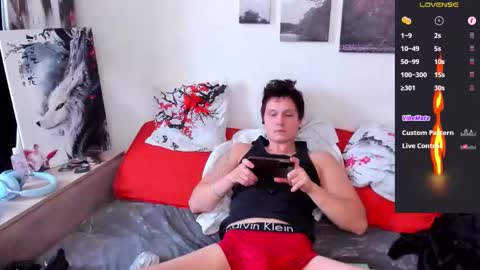 Alex WandHot online show from October 2025 05:48:02 AM