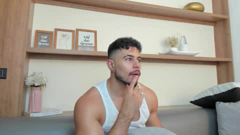 alex_wolf05 online show from February 2026 05:08:01 PM