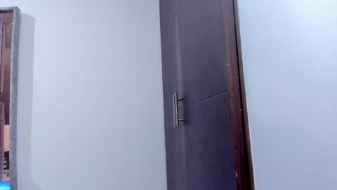 Alexa online show from February 2025 12:08:02 AM