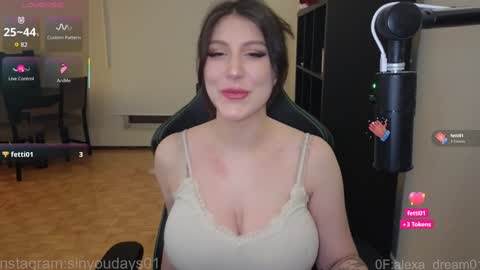 Snapshot of alexa_dream chatting on January 2026 02:37:01 AM dont be afraid to click social media link its working just click on that online show from January 2026 02:37:01 AM