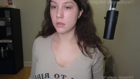 Snapshot of alexa_dream chatting on February 2026 10:57:01 PM dont be afraid to click social media link its working just click on that online show from February 2026 10:57:01 PM
