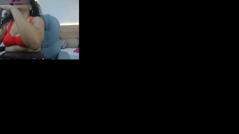 Snapshot of alexa_forbes_ chatting on May 2026 02:40:01 AM Alexa Forbes online show from May 2026 02:40:01 AM