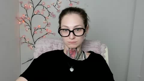 Snapshot of alexa_kittie chatting on June 2026 11:53:01 AM Alexa online show from June 2026 11:53:01 AM