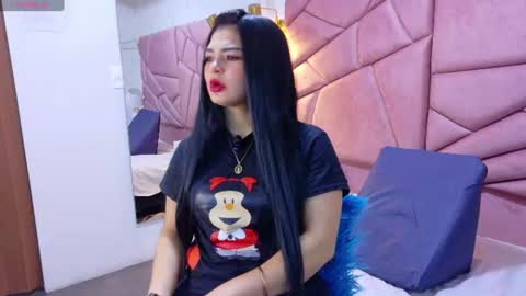 Snapshot of alexa_muz chatting on June 2026 12:59:01 PM Alexandra online show from June 2026 12:59:01 PM