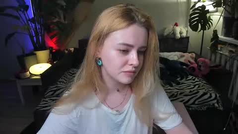 alexa_pirs online show from March 2026 06:19:02 PM