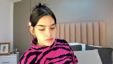 Alexa Thaylor online show from January 2025 02:36:02 PM