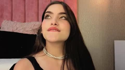 Alexa Thaylor online show from December 2025 10:36:01 PM